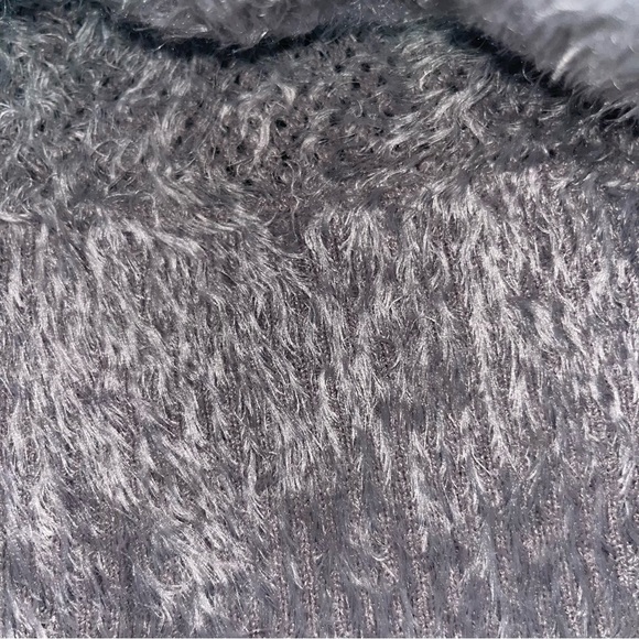 Imported super fur knitted top ⛔️FIXED FIXED FIXED NO OFFERS PLZ⛔️ - Picture 7 of 7